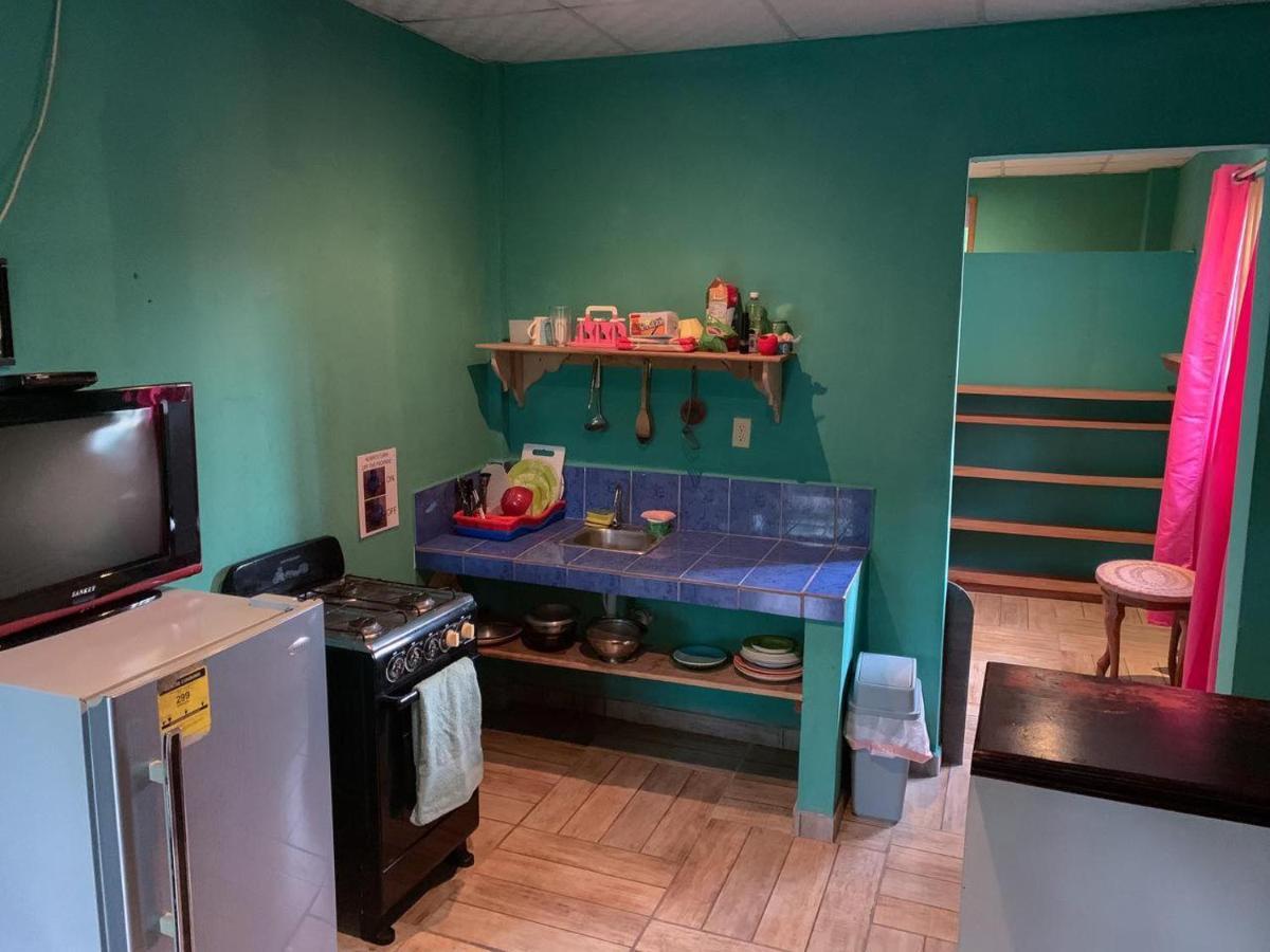 Valerie Emanuel Apartments بوكاس تاون المظهر الخارجي الصورة